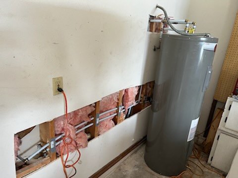 Re-pipes - When your plumbing isn't getting the job done as it should, it might be time for an upgrade. Once you call on our re-piping services, we'll send one of our plumbers over for a free no-obligation consultation. This way, we'll know what we're dealing with from the get-go, and we'll be able to provide you with an accurate estimate. All costs will be carefully outlined, and if ever an unexpected issue comes up, we'll be sure to run it by you right away. Re-pipes - When your plumbing isn't getting the job done as it should, it might be time for an upgrade. Once you call on our re-piping services, we'll send one of our plumbers over for a free no-obligation consultation. This way, we'll know what we're dealing with from the get-go, and we'll be able to provide you with an accurate estimate. All costs will be carefully outlined, and if ever an unexpected issue comes up, we'll be sure to run it by you right away.
