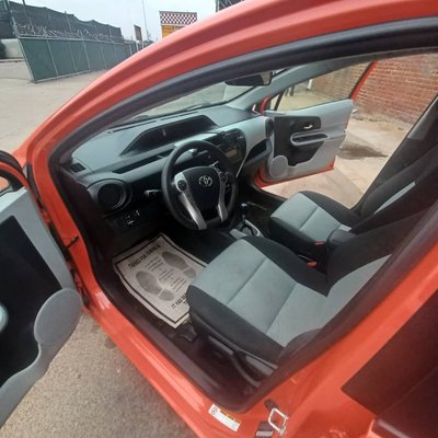 wash and full interior - Full wash, and full Interior.