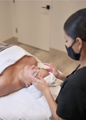 Our Skincare most loved services - Cocoon facials are customized based on your skin type, conditions and concerns. Each facial can be adjusted based on what our skin experts find during your consultation. If you are looking for something special, just ask us. We will be sure to find the perfect treatment for your skin. Our goal is to help you love the skin you’re in. Our Skincare most loved services - Cocoon facials are customized based on your skin type, conditions and concerns. Each facial can be adjusted based on what our skin experts find during your consultation. If you are looking for something special, just ask us. We will be sure to find the perfect treatment for your skin. Our goal is to help you love the skin you’re in.