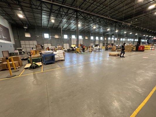 Building a Future-Proof Network and Security System for a New Warehouse - The Challenge:
A newly built warehouse required a high-performance network and comprehensive security system to support operations from day one. Seamless WiFi coverage was essential to keep staff and devices connected across the entire facility, and robust security was needed to protect the expansive site.

The Difference We Made:
We designed and implemented a reliable, high-speed network tailored to the warehouse’s needs, ensuring smooth operations and future scalability. Our WiFi solution provided full coverage throughout the facility, allowing staff to stay connected seamlessly.

We also installed a cutting-edge security camera system with remote monitoring, giving management peace of mind with 24/7 surveillance and real-time alerts. The centralized management platform made it easy for the team to control the network and security systems from one interface.

The Impact:
With our solution, the warehouse began operations smoothly, benefiting from uninterrupted WiFi, enhanced security, and easy system management. The improvements allowed for increased productivity and ensured that the facility was well-protected and efficiently managed from the start.