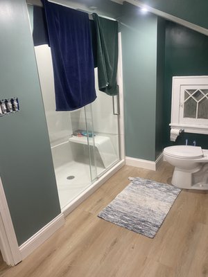 Kitchen & Bathroom Remodels - Kitchen & Bathroom Remodels Kitchen & Bathroom Remodels - Kitchen & Bathroom Remodels