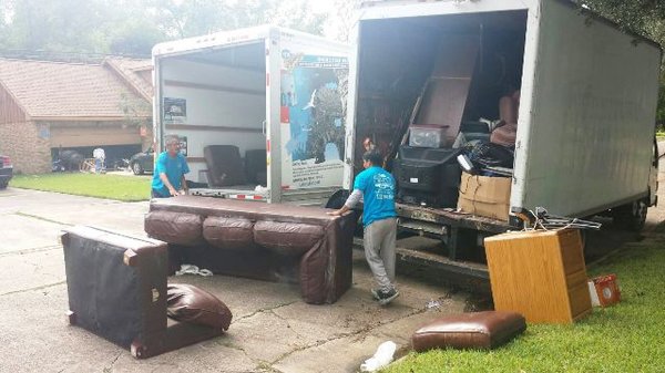 Junk service - If you’re looking for total house cleaning and removing garbage from your house, garage, backyard, hauling furniture including sofas, beds, tables or anything else we provide complete removal service from your desired place in a timely manner. J.W Junk houston will help you for. Everything you need … Junk service - If you’re looking for total house cleaning and removing garbage from your house, garage, backyard, hauling furniture including sofas, beds, tables or anything else we provide complete removal service from your desired place in a timely manner. J.W Junk houston will help you for. Everything you need …