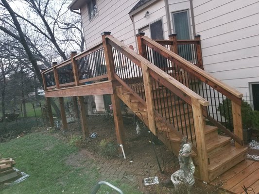 Deck Builds & Repairs - Call today for a free estimate for new deck construction or repairs. Deck Builds & Repairs - Call today for a free estimate for new deck construction or repairs.