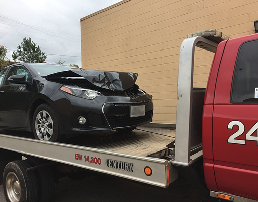 Towing a wrecked car! - Towing of a wrecked vehicle in Cookeville! Towing a wrecked car! - Towing of a wrecked vehicle in Cookeville!