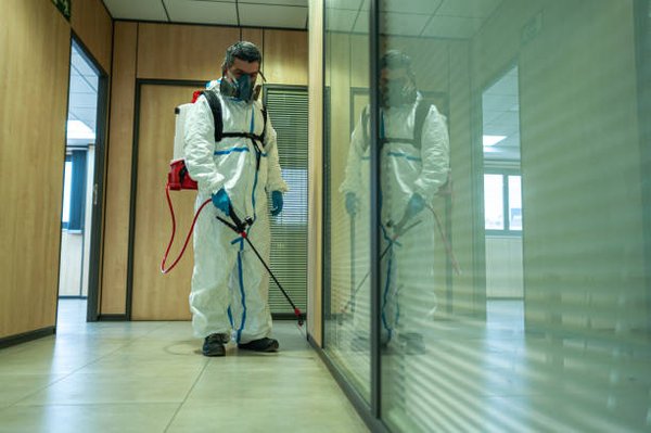 Commercial Services - ENNYK Pest Control can tailor a service plan for your company based on your needs. Utilizing the latest and most effective measures for pest control, ENNYK will provide cost effective relief from pest invasions. Contact us for a free quote or more information about our Commercial Pest Control Services or Residential Services.
Industry Expertise:

Food & Beverage – Distribution, Processing & Retailing
Education Facilities – Private Schools, Local Schools, Colleges & Universities
Health Care – Nursing Homes / Hospitals
Hospitality – Hotels / Motels
Government
Manufacturing
Property Management
ENNYK Pest Control is recognized in Texas as a leader in pest inspections and bug control please contact us for more information.
A commercial applicator uses or supervises the use of restricted use pesticides for any purpose or on any property not covered by private applicators.