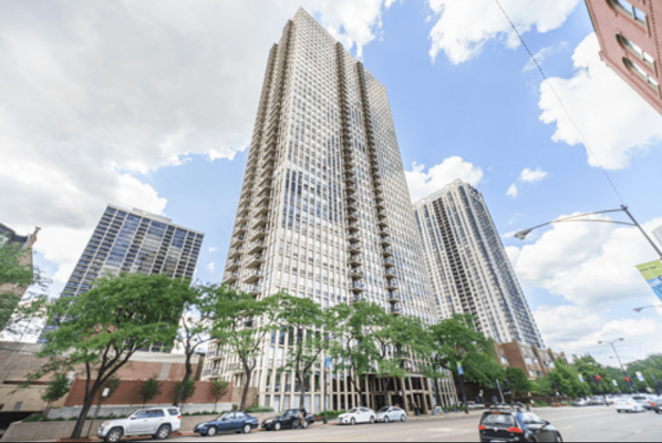 Monthly Parking in Lincoln Park - This parking is located in the Lincoln Park & Old Town neighborhood of Chicago. Walk to the Lincoln Park Zoo, North Ave beach, and more. Monthly Parking in Lincoln Park - This parking is located in the Lincoln Park & Old Town neighborhood of Chicago. Walk to the Lincoln Park Zoo, North Ave beach, and more.