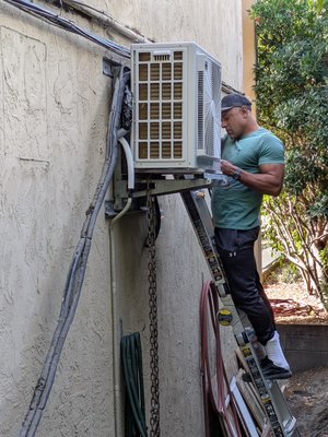 Air conditioning - Professional Air Conditioning Services – Elite Services
Elite Services provides complete and specialized air conditioning solutions, delivering excellence to both residential and commercial clients. We work with high technical standards, a strong focus on energy efficiency, and a full commitment to the durability and performance of every system we service.
Our services include installation, preventive maintenance, corrective repairs, system diagnostics, and full HVAC system replacements, always following safety regulations and manufacturer guidelines.
Our experienced and trained professionals work with a wide range of equipment, including Split systems, Multi-Split, Central Air, Ducted systems, and commercial HVAC systems, ensuring thermal comfort, improved air quality, and reliable performance throughout every season.
At Elite Services, we prioritize punctual service, organized job sites, and efficient solutions that prevent rework and reduce long-term costs for our clients.
🔧 Technical excellence
❄️ Maximum system performance
🏠 Comfort and safety for your environment
Learn more about our services at:
🌐 junioreliteservices.com Air conditioning - Professional Air Conditioning Services – Elite Services
Elite Services provides complete and specialized air conditioning solutions, delivering excellence to both residential and commercial clients. We work with high technical standards, a strong focus on energy efficiency, and a full commitment to the durability and performance of every system we service.
Our services include installation, preventive maintenance, corrective repairs, system diagnostics, and full HVAC system replacements, always following safety regulations and manufacturer guidelines.
Our experienced and trained professionals work with a wide range of equipment, including Split systems, Multi-Split, Central Air, Ducted systems, and commercial HVAC systems, ensuring thermal comfort, improved air quality, and reliable performance throughout every season.
At Elite Services, we prioritize punctual service, organized job sites, and efficient solutions that prevent rework and reduce long-term costs for our clients.
🔧 Technical excellence
❄️ Maximum system performance
🏠 Comfort and safety for your environment
Learn more about our services at:
🌐 junioreliteservices.com