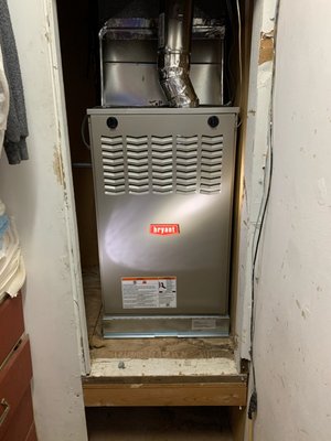 Gas Furnace install - Customer in Superior, Az said he didn't have heat. It was time for a new furnace! Gas Furnace install - Customer in Superior, Az said he didn't have heat. It was time for a new furnace!