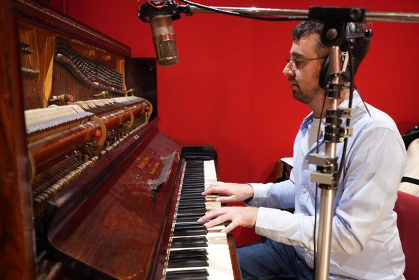 Abbey Road sessions (2025) - Photos from an amazing “bucket list” session recording, arranging, and conducting at Abbey Road studios - September 2025. Abbey Road sessions (2025) - Photos from an amazing “bucket list” session recording, arranging, and conducting at Abbey Road studios - September 2025.
