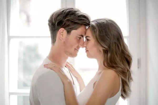 Love & Relationship Reading - Facing A Relationship Or Marriage Issue? At Crystal Ball Psychic, We are able to tell you important information regarding your relationship. 
- Is he/she the one? 
Will we get back together?   
Are they honest/faithful?   
Do we have a future with eachother? 

- This readings channels through your partners heart & mind to reveal what he/she is really thinking & feeling for you. 
- Have you wondered if your partner is being faithful? Has there been a sudden change? Have you been through a break up and want to see if you will be together again in the future? 
- This reading answers all relationship questions!
$80.00 
626-424-4818