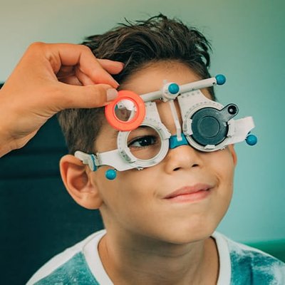 Sylmar Español - Sylmar Vision Center brinda atención completa de la vista y tratamiento médico de los
ojos. Prescribimos anteojos, lentes de contacto, tratamos médicamente emergencias
oculares y condiciones como el glaucoma y la degeneración macular. También evaluamos
pacientes para LASIK y cirugías de cataratas. Sylmar Español - Sylmar Vision Center brinda atención completa de la vista y tratamiento médico de los
ojos. Prescribimos anteojos, lentes de contacto, tratamos médicamente emergencias
oculares y condiciones como el glaucoma y la degeneración macular. También evaluamos
pacientes para LASIK y cirugías de cataratas.