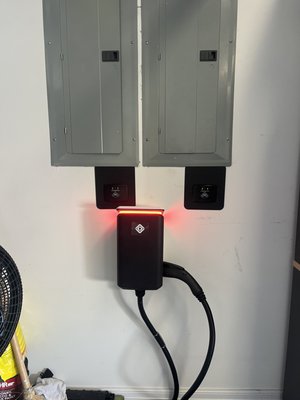 EV Charger - EV Charger:
Ensure fast, reliable charging for your electric vehicle at home or work EV Charger - EV Charger:
Ensure fast, reliable charging for your electric vehicle at home or work