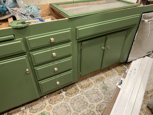 Kitchen cabinets remodel in big bear - This remodel was done on old kitchen cabinets that needed a lot of attention. we sending everything down added primer and two coats of Dunn Edwards paint. Kitchen cabinets remodel in big bear - This remodel was done on old kitchen cabinets that needed a lot of attention. we sending everything down added primer and two coats of Dunn Edwards paint.