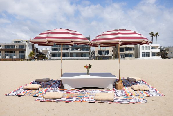 BANQUET - "Banquet" is the perfect way to enjoy a seaside fare at the beach without all the hassle. Accommodates 4-8 guests BANQUET - "Banquet" is the perfect way to enjoy a seaside fare at the beach without all the hassle. Accommodates 4-8 guests