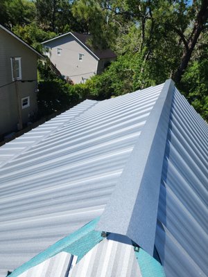Metal Roof Replacement or Repair - One of the most compelling reasons to choose a metal roof is its extended lifespan. On average, a properly installed and maintained metal roof can last up to 50 years or more, at least three times longer than traditional asphalt shingle roofs. This incredible longevity stems from durable metal materials that resist corrosion, withstand severe weather conditions, and don’t crack, split, or rot. As a homeowner, this means fewer worries about frequent roof replacements, providing you with long-term peace of mind. Metal Roof Replacement or Repair - One of the most compelling reasons to choose a metal roof is its extended lifespan. On average, a properly installed and maintained metal roof can last up to 50 years or more, at least three times longer than traditional asphalt shingle roofs. This incredible longevity stems from durable metal materials that resist corrosion, withstand severe weather conditions, and don’t crack, split, or rot. As a homeowner, this means fewer worries about frequent roof replacements, providing you with long-term peace of mind.