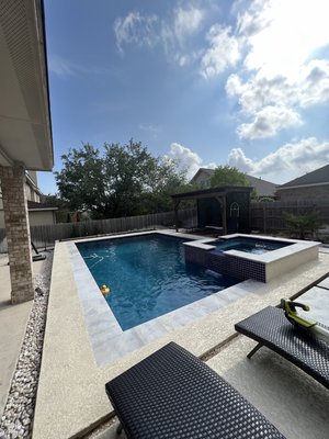 Pool and Hot Tube - Pool and Hot Tube Construction in Stone Oak