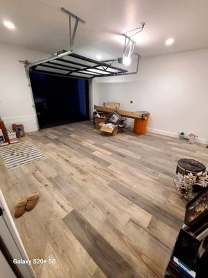 Tile installation work. - When it comes to tile installation, expertise is key, and at YS General Contractor, we have it in abundance. Our team of experienced professionals has worked on numerous tile installation projects, ranging from residential to commercial spaces. Whether it's your bathroom, kitchen, or any other area, we have the knowledge and skills to handle it all. Tile installation work. - When it comes to tile installation, expertise is key, and at YS General Contractor, we have it in abundance. Our team of experienced professionals has worked on numerous tile installation projects, ranging from residential to commercial spaces. Whether it's your bathroom, kitchen, or any other area, we have the knowledge and skills to handle it all.
