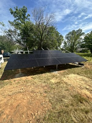 Off Grid Ground Mount - This project was for a tiny home in Lincoln, Ca. 4kw system with battery and controller Off Grid Ground Mount - This project was for a tiny home in Lincoln, Ca. 4kw system with battery and controller