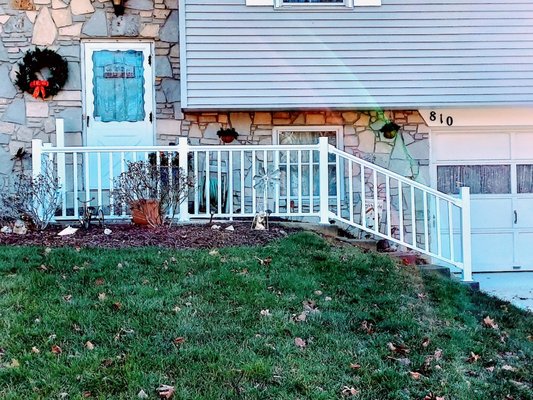 Outdoor Sidewalk Railing Installation - Outdoor composite railing added to customer concrete stairs
