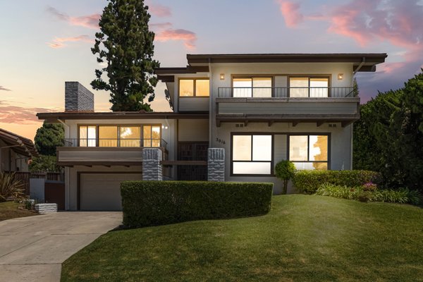 Virtual twilight - $20 per Photo - Add drama and elegance to your listings with Virtual Twilight edits. For just $20 per photo, we turn your daytime exterior shots into stunning sunset scenes — perfect for catching attention online and creating an emotional connection with buyers.

No need for a second visit or scheduling around golden hour. This is a fast, affordable way to elevate curb appeal and make your listing stand out in any market.

Includes realistic sky replacement, window glow, and fine-tuned lighting.

Boost your property's wow factor — book your twilight conversion today!