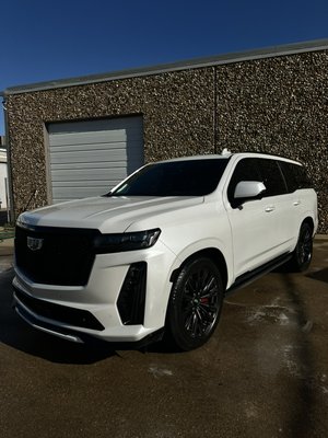 Express Wash - OUR PROMISE
Superior service, personalized attention
We started with the simple idea of bringing the best from us to you. From our founder to our front-line workers, we put lots of love and careful thought into all we do. We hope you enjoy all we have to offer, and share the experience with others.
