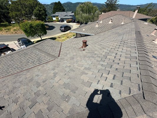 San Mateo Presidential - Newly Installed Owens Corning Presidential Shingles in San Mateo.
Workmanship and quality at a high standard. Time frame max 1 week or less. request a free consultation for us to come out and give you a quote on your brand new presidential shingles today! San Mateo Presidential - Newly Installed Owens Corning Presidential Shingles in San Mateo.
Workmanship and quality at a high standard. Time frame max 1 week or less. request a free consultation for us to come out and give you a quote on your brand new presidential shingles today!