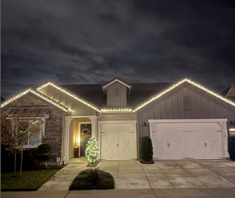 📍Stockton | LED Lights Installation in Stockton - We recently had the pleasure of helping Mark and his wife install their bran new LED Lights! Transforming it into a beautifully decorated Christmas wonderland, one light at a time. Call us (209) 320-5514 🙂 📍Stockton | LED Lights Installation in Stockton - We recently had the pleasure of helping Mark and his wife install their bran new LED Lights! Transforming it into a beautifully decorated Christmas wonderland, one light at a time. Call us (209) 320-5514 🙂