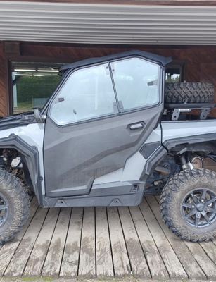 Polaris General x - 2023 Polaris General X has stereo system, roof, cab, windows that open, Plow system, and spare tire. Also, comes with summer half doors. 1,148 miles. Polaris General x - 2023 Polaris General X has stereo system, roof, cab, windows that open, Plow system, and spare tire. Also, comes with summer half doors. 1,148 miles.