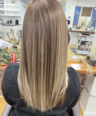 Second skin hair system - Hair extensions in a different way Second skin hair system - Hair extensions in a different way
