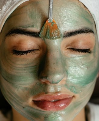 SKINCARE, FACIALS, HYDRAFACIAL - Our staff of trained estheticians use the finest skin care products for specialty treatments to create a unique and relaxing experience. We believe that a dialogue between our clients and our estheticians is important so that we can meet your needs and personalize a program for any treatment, serums you would like to have at home. SKINCARE, FACIALS, HYDRAFACIAL - Our staff of trained estheticians use the finest skin care products for specialty treatments to create a unique and relaxing experience. We believe that a dialogue between our clients and our estheticians is important so that we can meet your needs and personalize a program for any treatment, serums you would like to have at home.