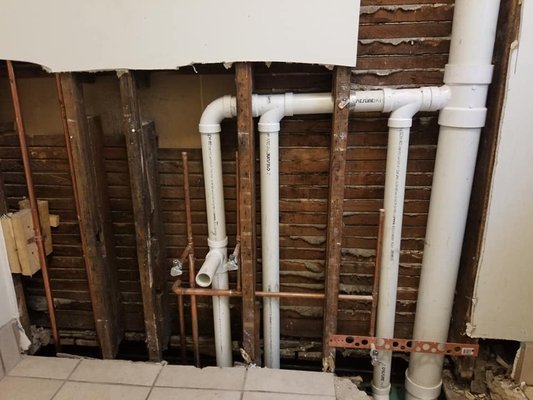 Re-Pipe - 🌟 Say goodbye to leaks and hello to peace of mind with our top-rated re-piping services! Re-Pipe - 🌟 Say goodbye to leaks and hello to peace of mind with our top-rated re-piping services!