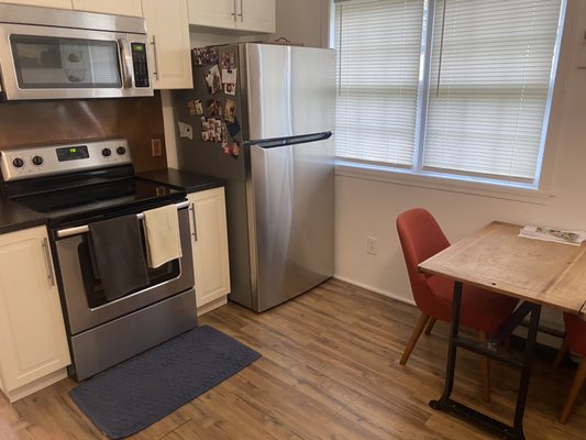 Residential Cleaning - This is the normal service we will provide. We will clean your home and organize as you see fit. Your vision is our priority.