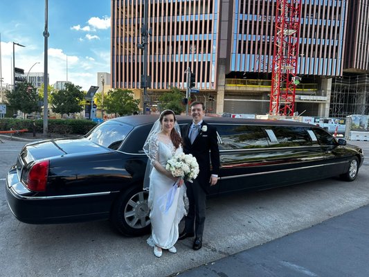 Memories in Motion - "Celebrate your love story in the lap of luxury with our premium limo service. From the moment you step into our beautifully appointed limousine, you'll be enveloped in an atmosphere of sophistication and comfort, allowing you to relax and savor every precious moment of your wedding day." Memories in Motion - "Celebrate your love story in the lap of luxury with our premium limo service. From the moment you step into our beautifully appointed limousine, you'll be enveloped in an atmosphere of sophistication and comfort, allowing you to relax and savor every precious moment of your wedding day."