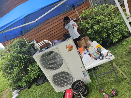 projects over the last couple weeks - Just a couple photos of recent projects. These are mini split air souce heat pump system that provide zoned heating and cooling to virtually any home.