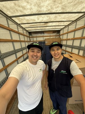 Our team make happy our client - A great moving day! Easy access to the apartment complex, a very kind and welcoming client, and a hardworking team that delivered a smooth, stress-free move. Happy client — happy team. Our team make happy our client - A great moving day! Easy access to the apartment complex, a very kind and welcoming client, and a hardworking team that delivered a smooth, stress-free move. Happy client — happy team.
