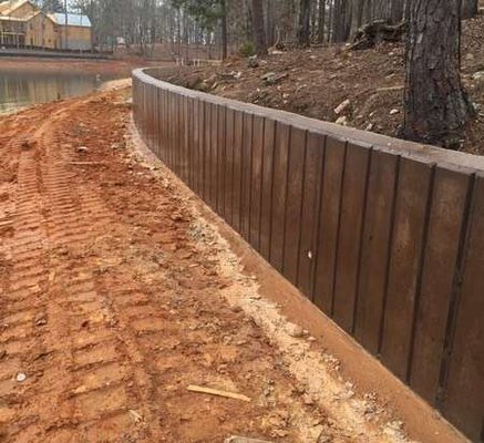 Sea Walls - Great looking sea walls on Lake Martin