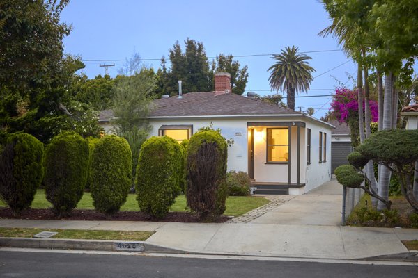 Case Study: Michael Avenue Marvel — From “Nice” to Need‑it‑Now - Why this one mattered: A tidy Mar Vista charmer, 4028 Michael Avenue was primed for a 1031 exchange. Translation: sell fast, sell high, don’t blow the timeline. The sellers needed surgical precision and absolute calm. That’s kind of our jam. 

https://pardeeproperties.com/blog/case-study-michael-avenue-marvel-from-nice-to-need%e2%80%91it%e2%80%91now/