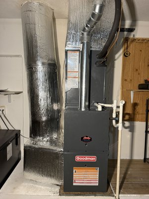 3.5 Ton Full system replacement - Customer lost cooling on existing 36 year old, Provided them with a couple different options. Ended up going with full system replacement.