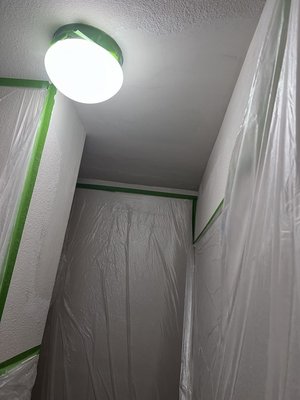 Drywall Repair - Whether it’s holes, cracks, or water damage, we restore your walls to a smooth, flawless finish. Fast, clean, and reliable drywall repair. Reparaciones profesionales. Drywall Repair - Whether it’s holes, cracks, or water damage, we restore your walls to a smooth, flawless finish. Fast, clean, and reliable drywall repair. Reparaciones profesionales.