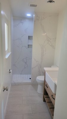 BATHROOM REMODEL - THE FULL HOUSE REMODEL IF FLOORING AND BATHROOMS AND WALL PIANT . BATHROOM REMODEL - THE FULL HOUSE REMODEL IF FLOORING AND BATHROOMS AND WALL PIANT .