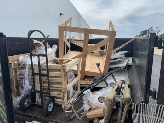 Industrial JUNK REMOVAL - We clean out businesses industrial park