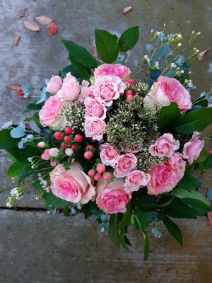 Wedding Florals - Bridal bouquet and centerpiece Wedding Florals - Bridal bouquet and centerpiece