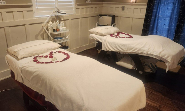 Couples Massage Experience - Harmony Retreat offers a tranquil escape for couples seeking relaxation and connection. Our signature couples massage takes place in a candle-lit suite, where partners enjoy side-by-side customized treatments performed by experienced therapists. The soothing ambiance, aromatic oils, and synchronized techniques melt away tension, rejuvenate the body, and deepen the bond between you and your loved one. Perfect for anniversaries, special occasions, or simply to unwind together, the Harmony Retreat is an indulgent journey designed for two. Couples Massage Experience - Harmony Retreat offers a tranquil escape for couples seeking relaxation and connection. Our signature couples massage takes place in a candle-lit suite, where partners enjoy side-by-side customized treatments performed by experienced therapists. The soothing ambiance, aromatic oils, and synchronized techniques melt away tension, rejuvenate the body, and deepen the bond between you and your loved one. Perfect for anniversaries, special occasions, or simply to unwind together, the Harmony Retreat is an indulgent journey designed for two.