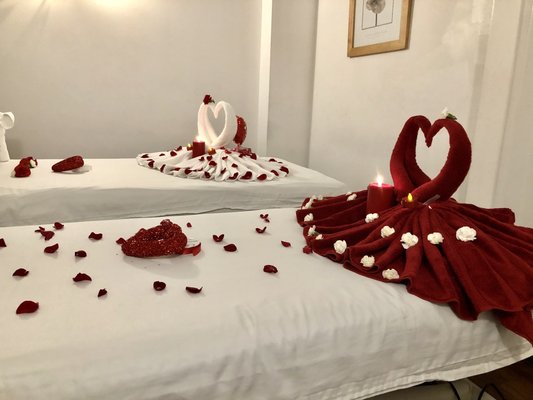 Special Valentines Day / free hot stone with every massages! - Valentines Day Special with free hot stone.
Aloha and Mahalo. Special Valentines Day / free hot stone with every massages! - Valentines Day Special with free hot stone.
Aloha and Mahalo.
