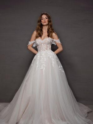 Metropolitan Collection - NOYA Bridal by Riki Dalal is a unique line of ready-to-wear bridal gowns. A favorite choice for bride around the globe - Each design is made to make you look PERFECT on your special day. Metropolitan Collection - NOYA Bridal by Riki Dalal is a unique line of ready-to-wear bridal gowns. A favorite choice for bride around the globe - Each design is made to make you look PERFECT on your special day.