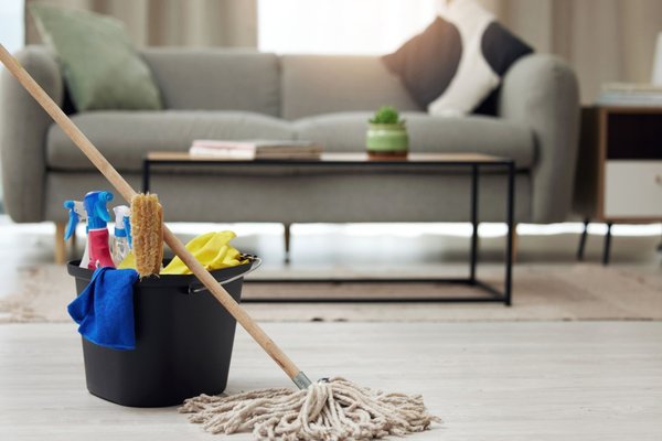 Moving-In Cleaning Services - Moving into a new home should start with a clean slate. 
Our moving-in cleaning service prepares your space for a fresh beginning. We sanitize, scrub, and tidy up, ensuring you step into a spotless and welcoming environment.