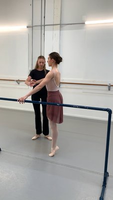 Private Lesson - Below is an example of a one-hour private lesson SBC provided for a student. In this private lesson, personalized attention was given to help the dancer's technique and form. This dancer reinforced correct form and mechanics being applied to a new barre combination, set by Owner and Artistic Director, Emily Berry. Private Lesson - Below is an example of a one-hour private lesson SBC provided for a student. In this private lesson, personalized attention was given to help the dancer's technique and form. This dancer reinforced correct form and mechanics being applied to a new barre combination, set by Owner and Artistic Director, Emily Berry.