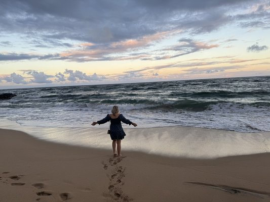 Natural Birth Hawaii, A Holistic Approach! - Natural Birth Hawaii provides individual care. Natural Birth Hawaii, A Holistic Approach! - Natural Birth Hawaii provides individual care.