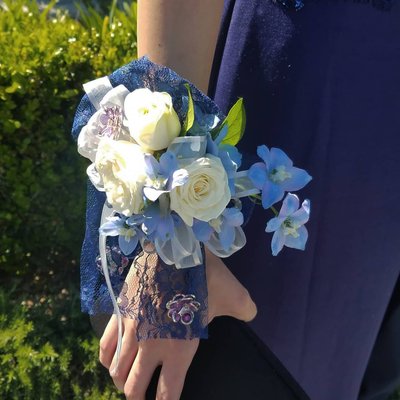 Homecoming corsages - We offer custom designer corsages and boutonnieres for your special Homecoming dances and proms. We specialize in weddings, as well. Please call the flower shop to place your order 909.682.4388 Homecoming corsages - We offer custom designer corsages and boutonnieres for your special Homecoming dances and proms. We specialize in weddings, as well. Please call the flower shop to place your order 909.682.4388