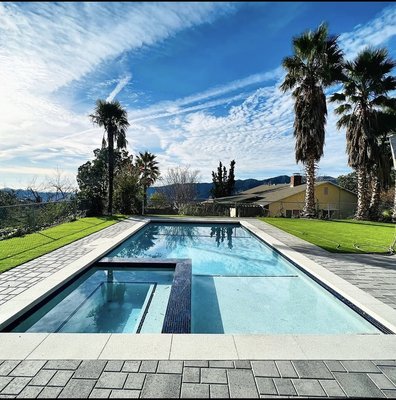 Glendale Project - This New Pool and spa in the beautiful city of Glendale came out beautiful. We added light grey pavers and a section of Artificial Turf for the puppy :)